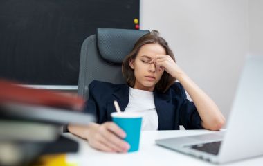 Ви відпочили — але втома не зникла? Ось справжня причина
